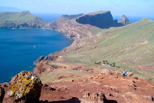 På toppen af spidsen af Ponta de Sao Lourenco, Madeira (26/1-2003).